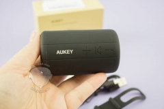 Produkte-Aukey-Wireless-Speaker-2