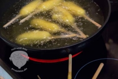 Fingerfood-Corn-Dog-Frittieren