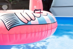 Flamingo-Snow-Tube-Haltegriffe