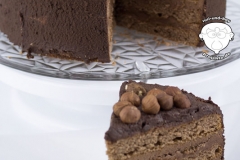 Kakao-Puderzucker-Schokotorte-Rezeptvideo