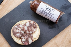 Thüringen-Rotwurst-auf-Brot
